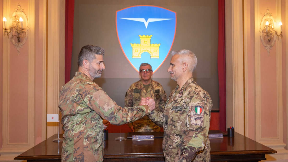 Cambio al comando della brigata aeromobile “Friuli”