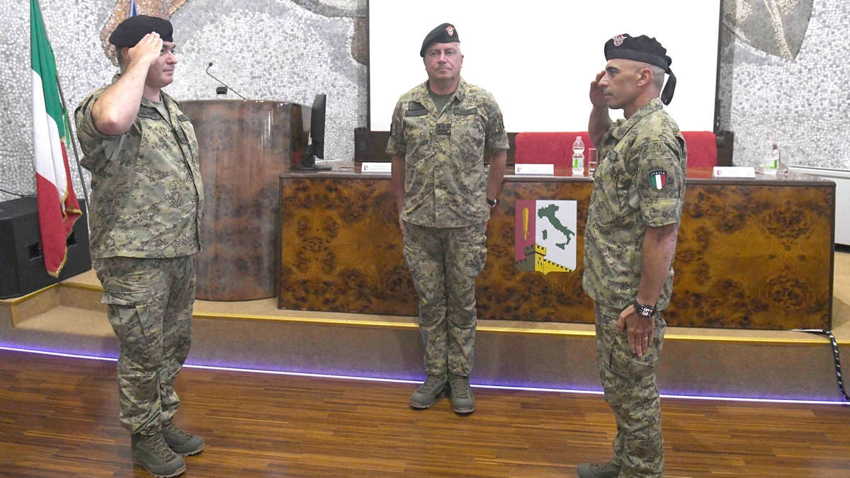 Cambio del comandante dei supporti territoriali dell’Esercito